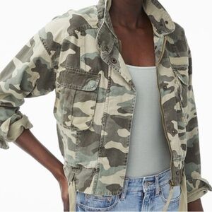 Aeropostale Camo Twill Cropped Bomber Jacket  size L